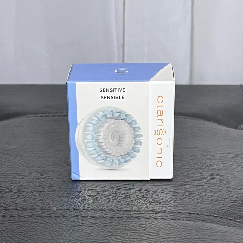 Clarisonic Sensitive Brush Head NWB (Authentic)